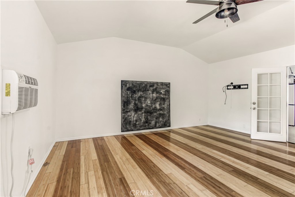 351 W Elm Street