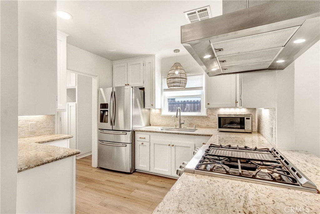 351 W Elm Street