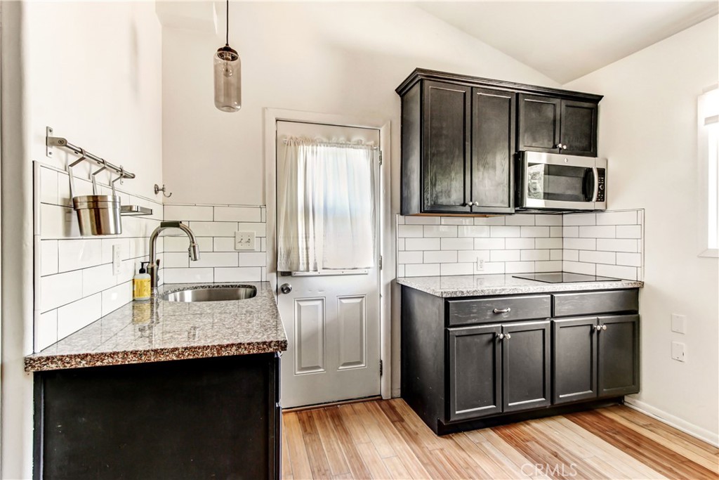351 W Elm Street