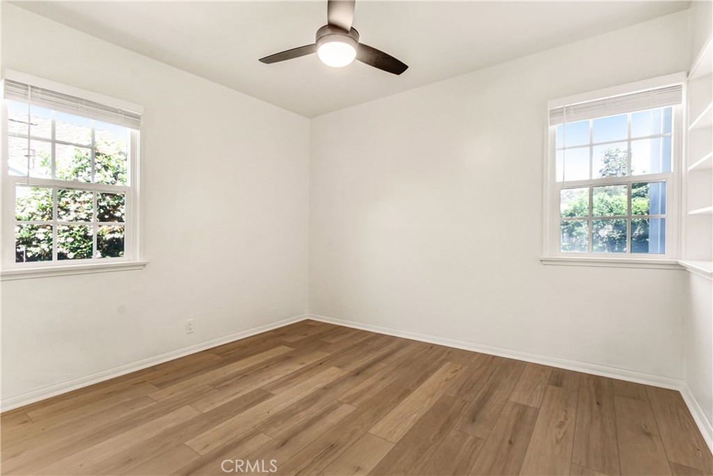351 W Elm Street