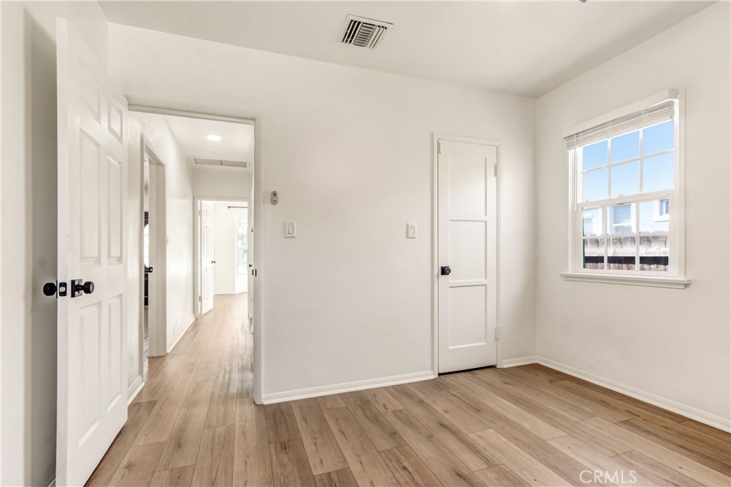 351 W Elm Street