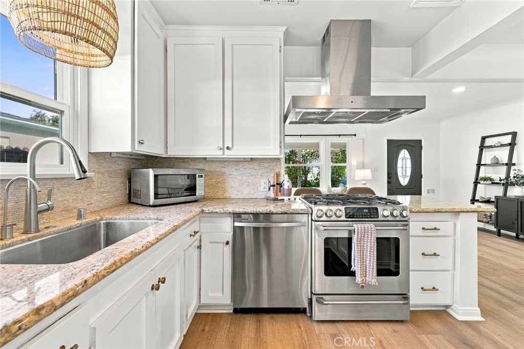 351 W Elm Avenue