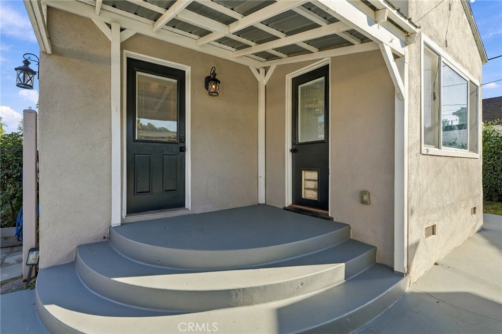351 W Elm Avenue