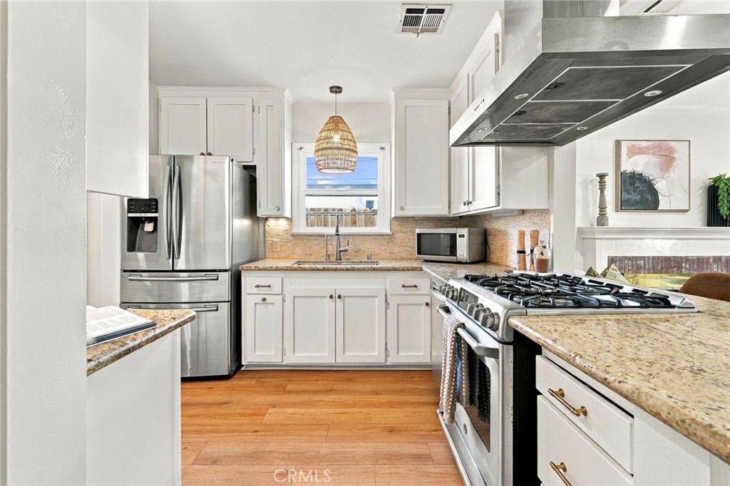 351 W Elm Avenue
