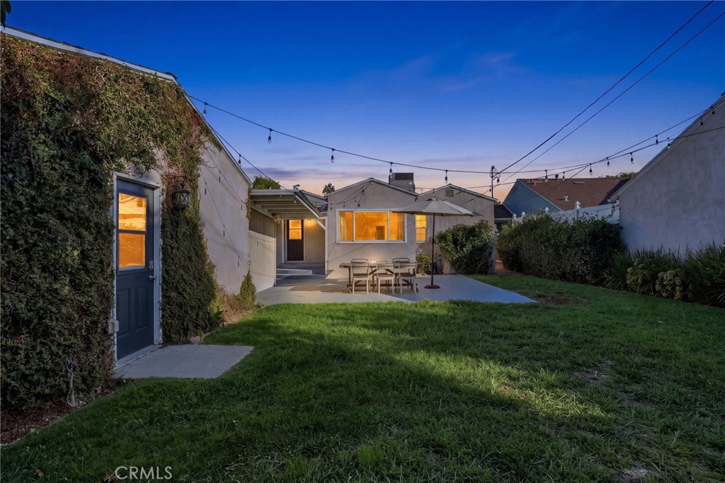 351 W Elm Avenue