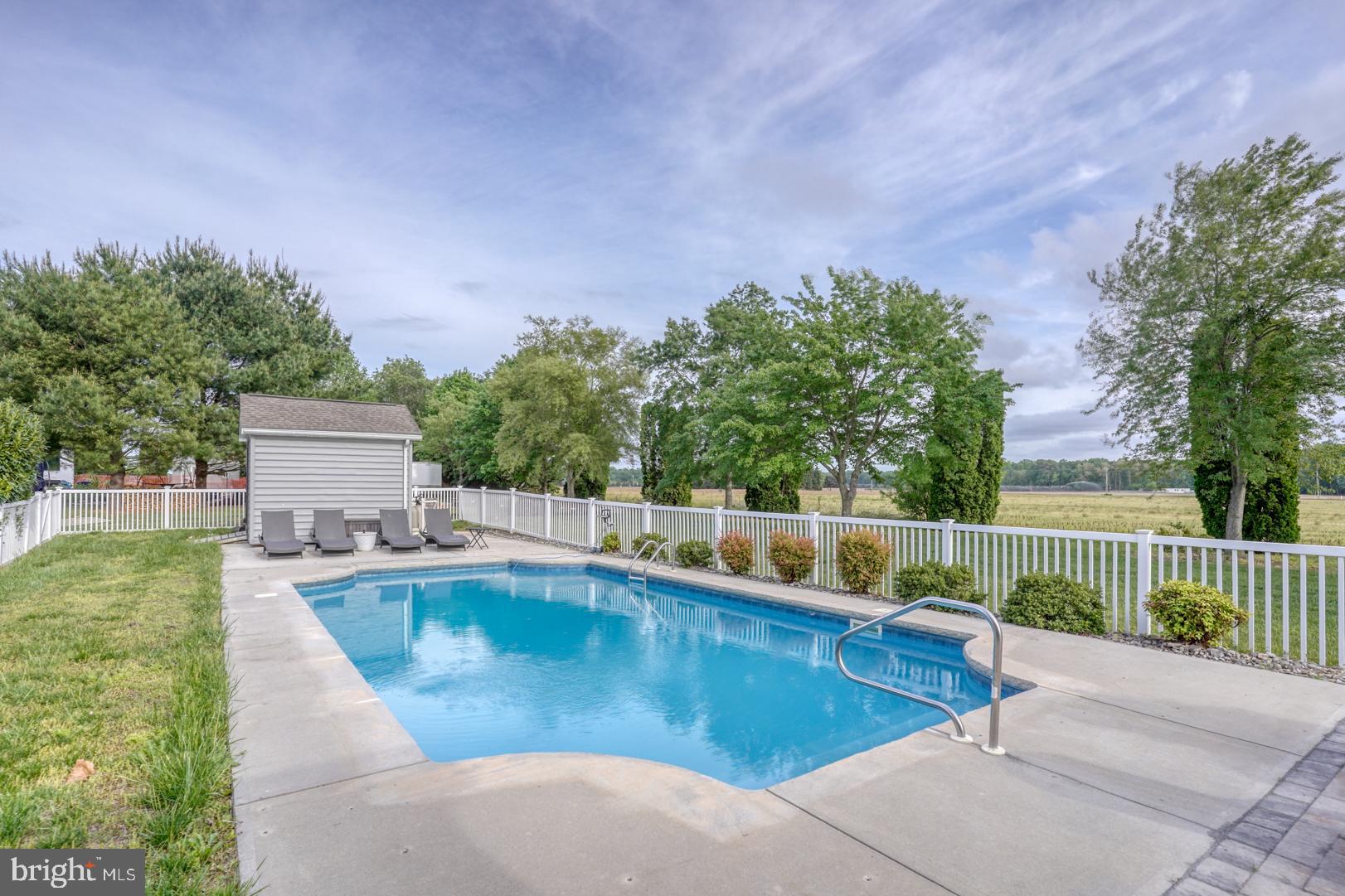 245 Waterfowl Dr