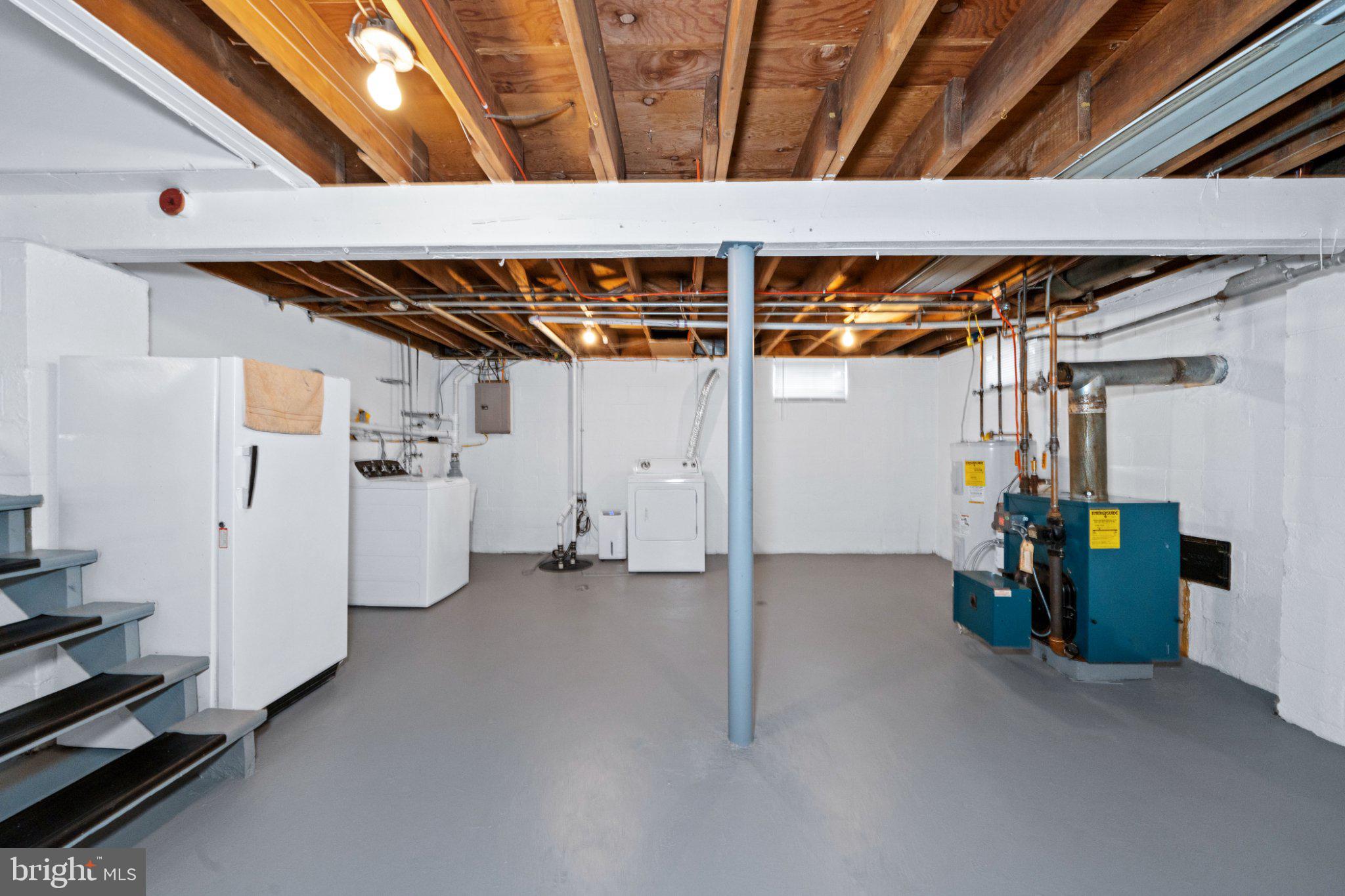 2105 BARR ROAD
