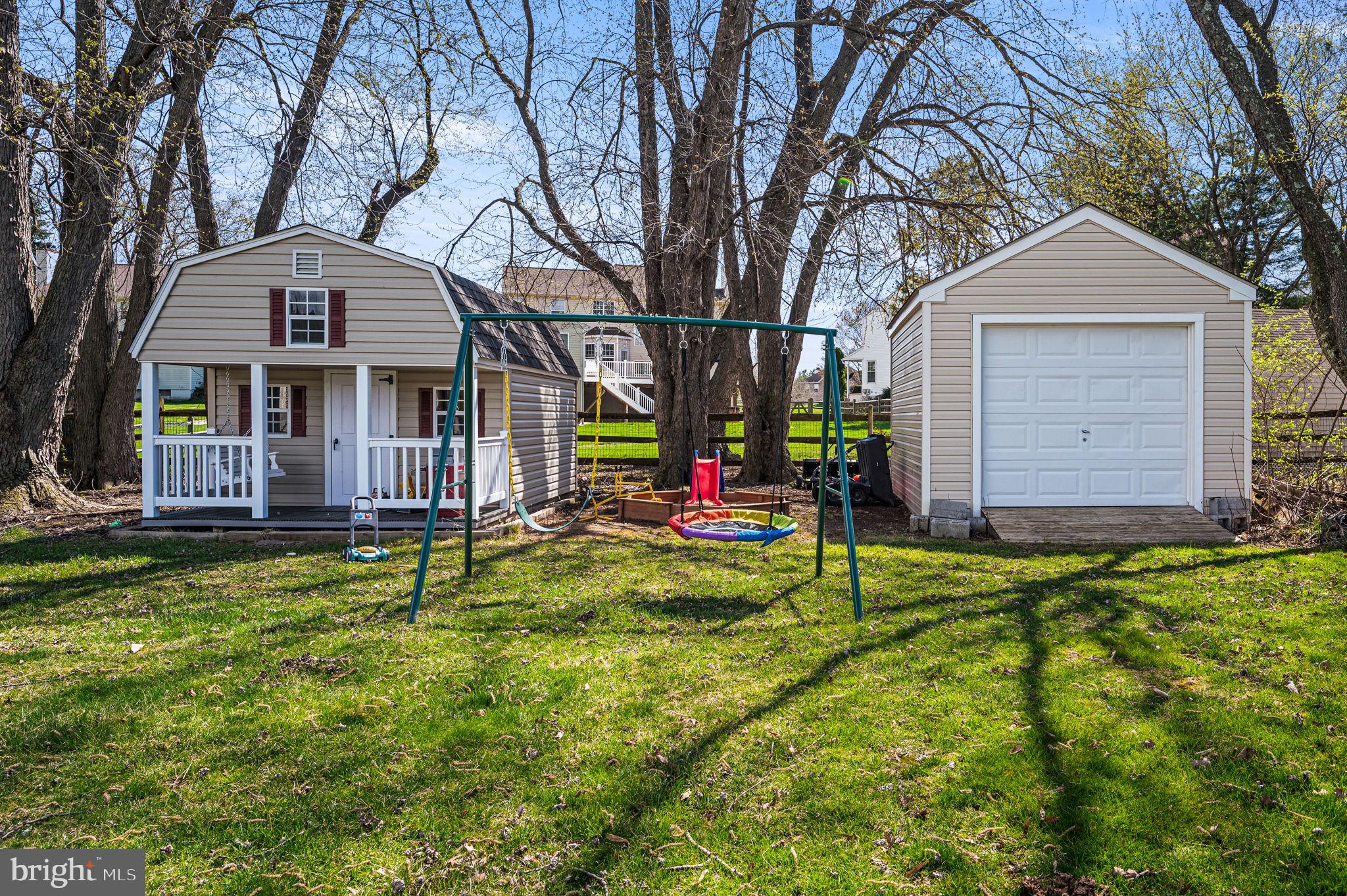 42 EMERALD RIDGE DRIVE