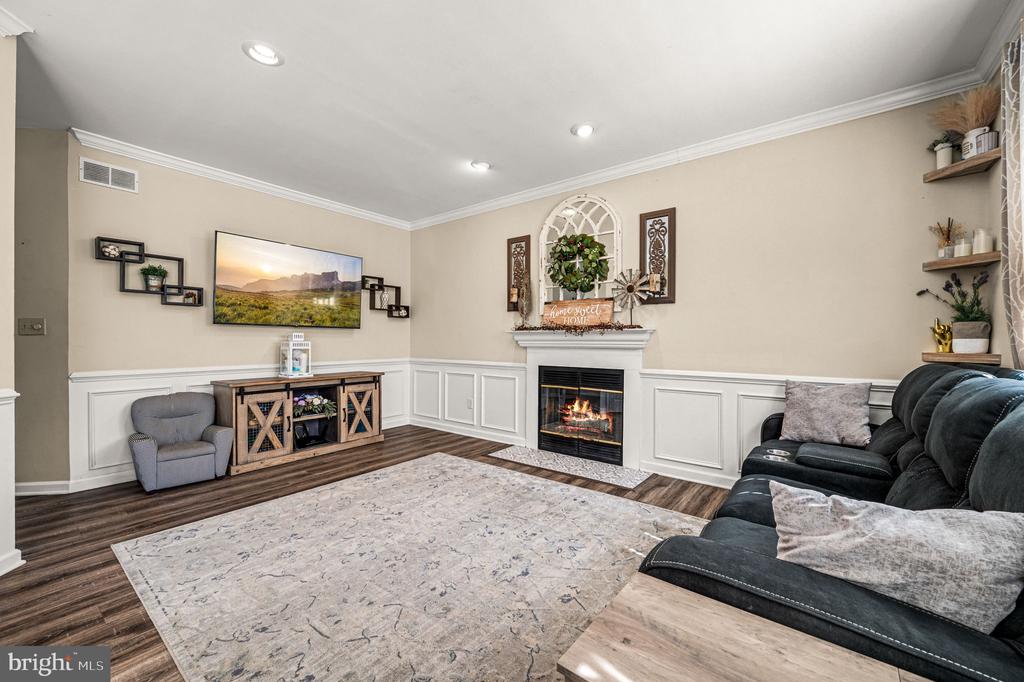 42 EMERALD RIDGE DRIVE