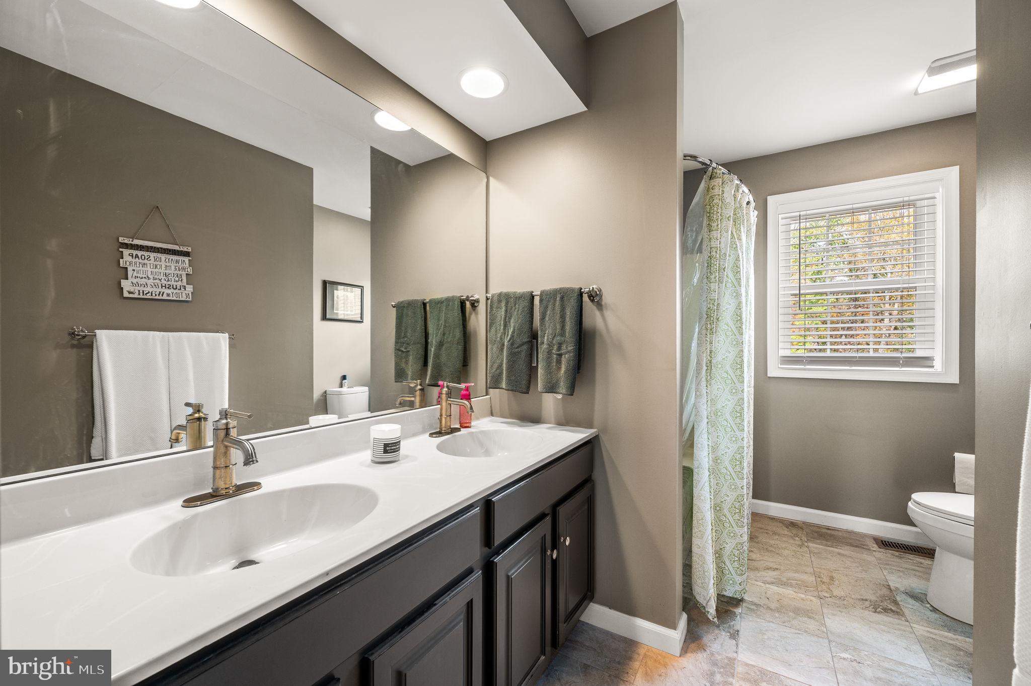 1133 Thunder Hill Rd