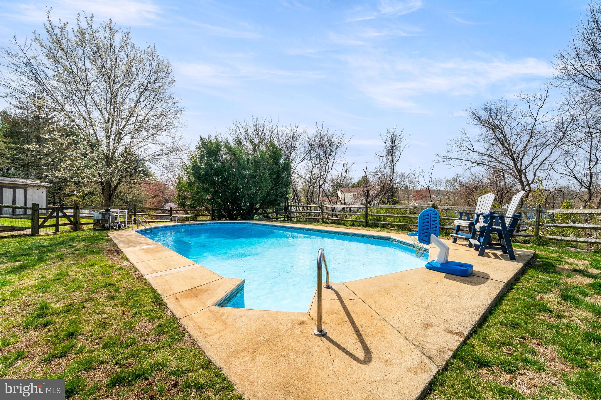 2165 Foulk Rd