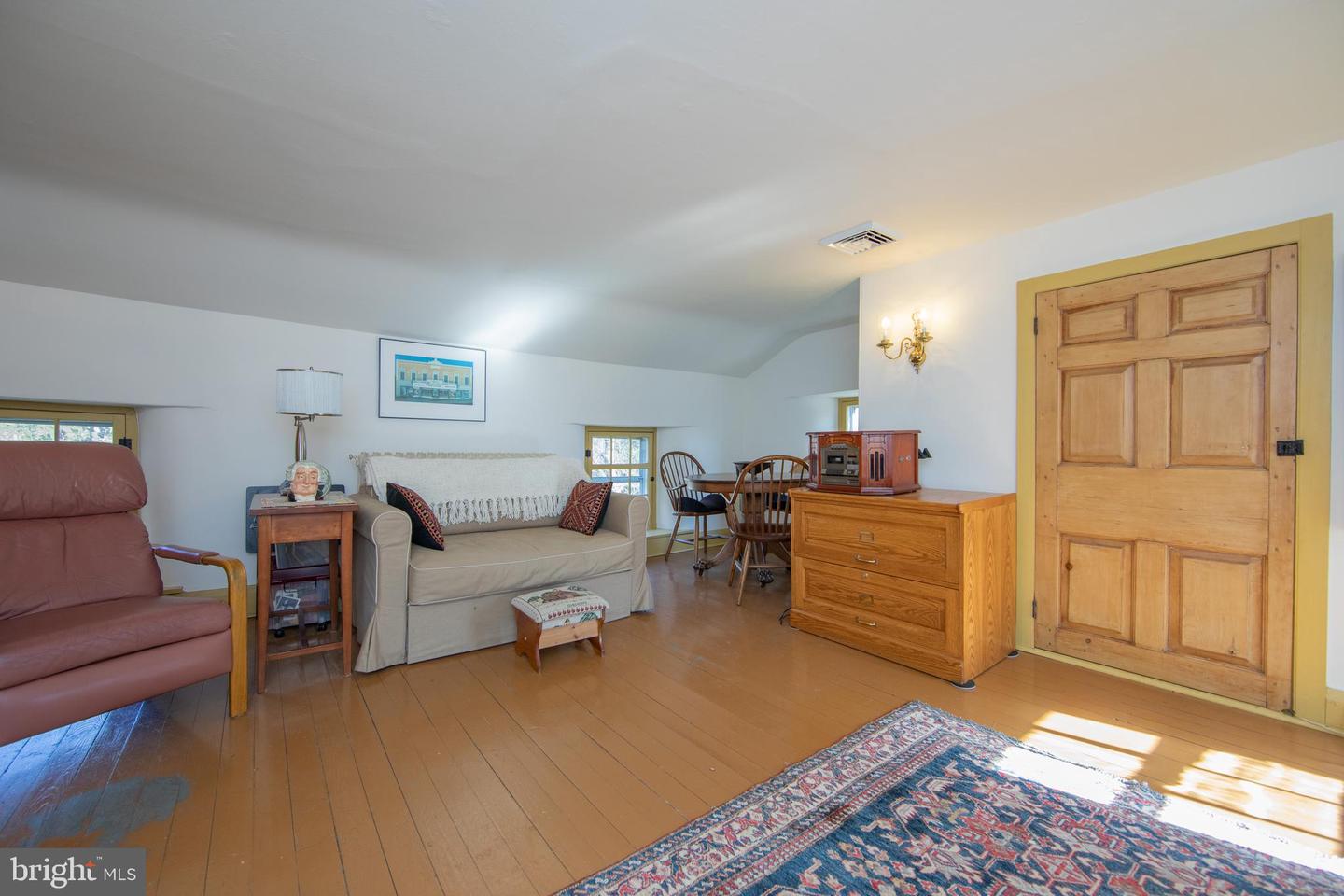363 Valleybrook Rd