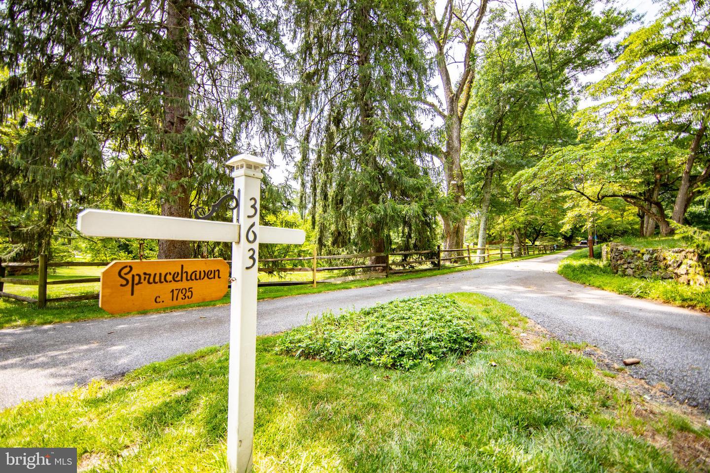 363 Valleybrook Rd