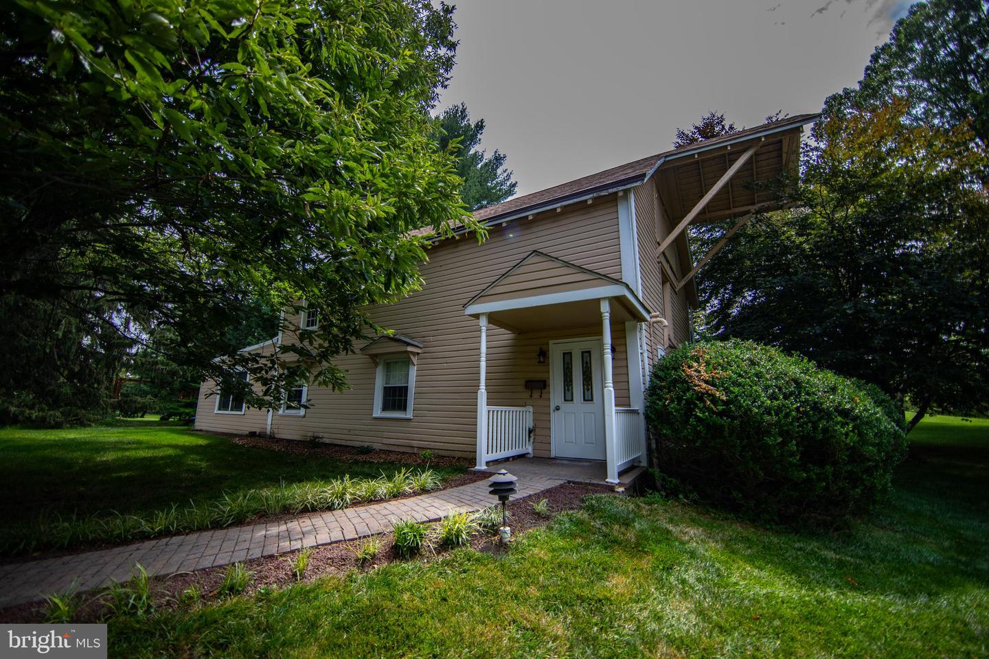 363 Valleybrook Rd