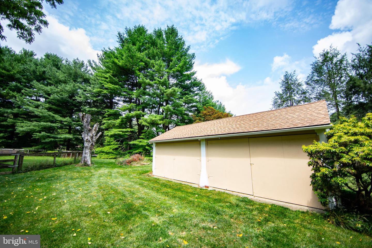 363 Valleybrook Rd