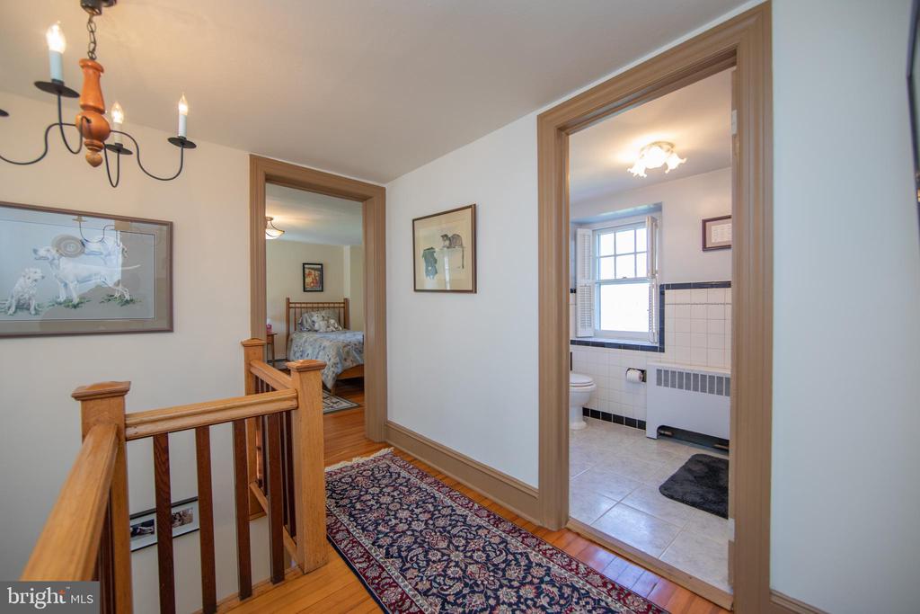 363 Valleybrook Rd