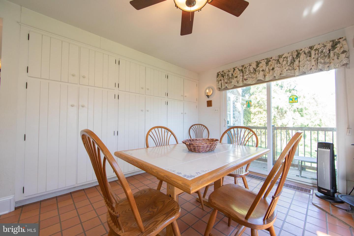 363 Valleybrook Rd