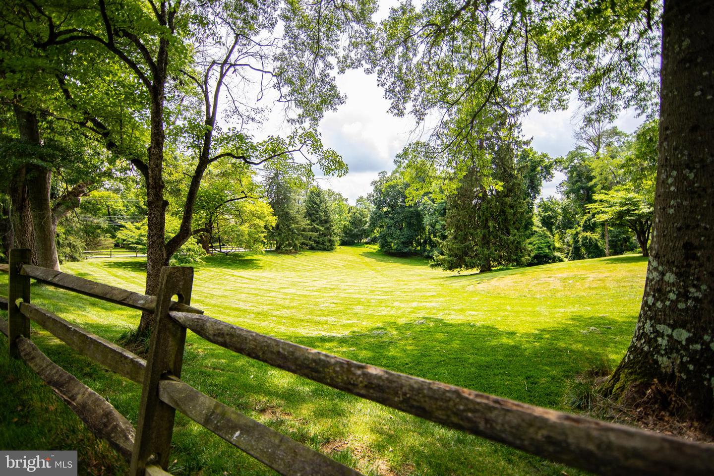 363 Valleybrook Rd
