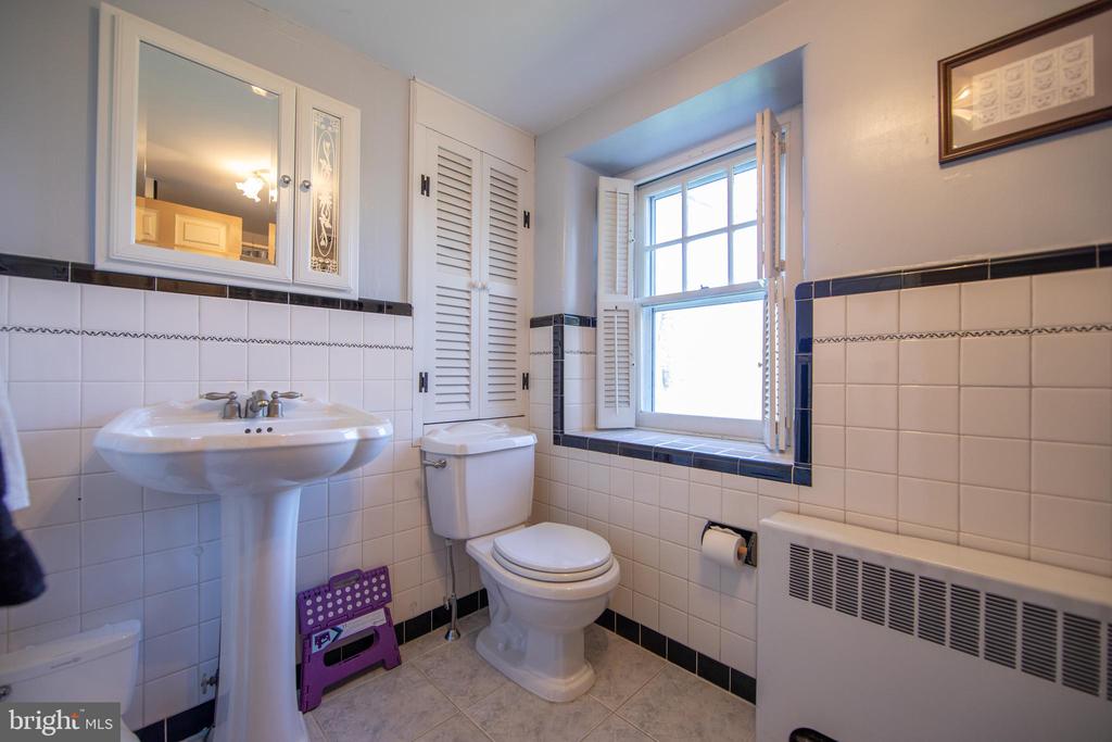 363 Valleybrook Rd