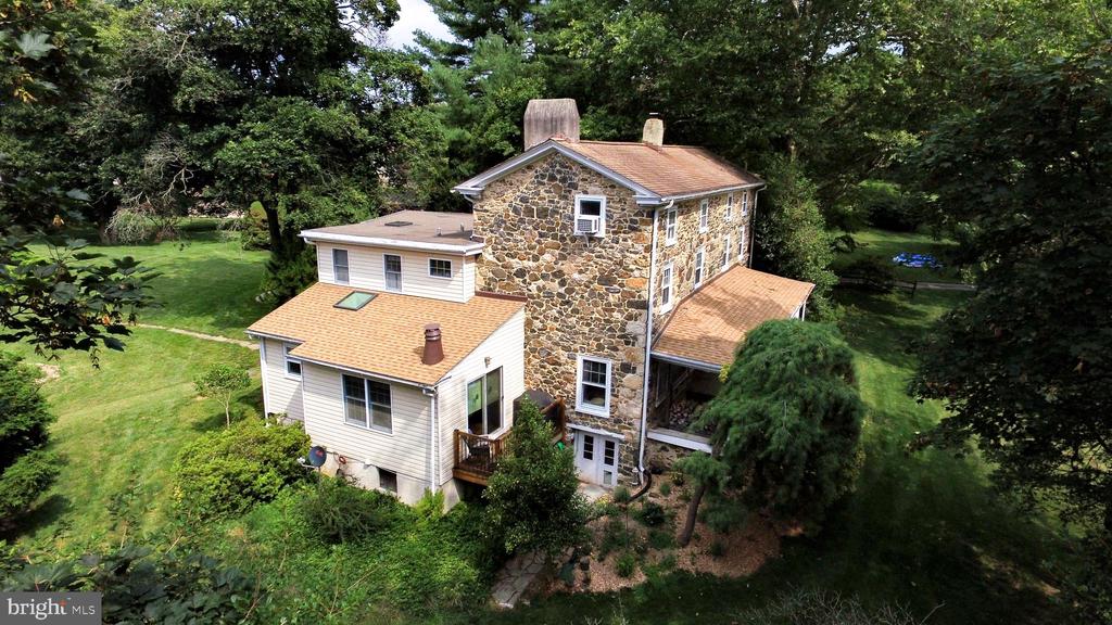 363 Valleybrook Rd