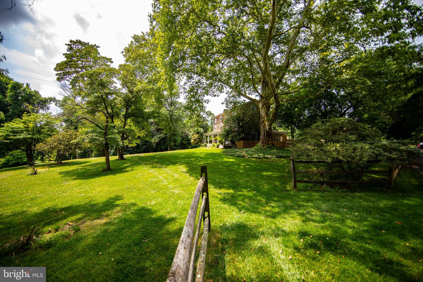 363 Valleybrook Rd