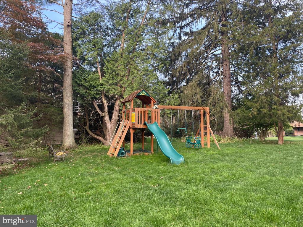 363 Valleybrook Rd