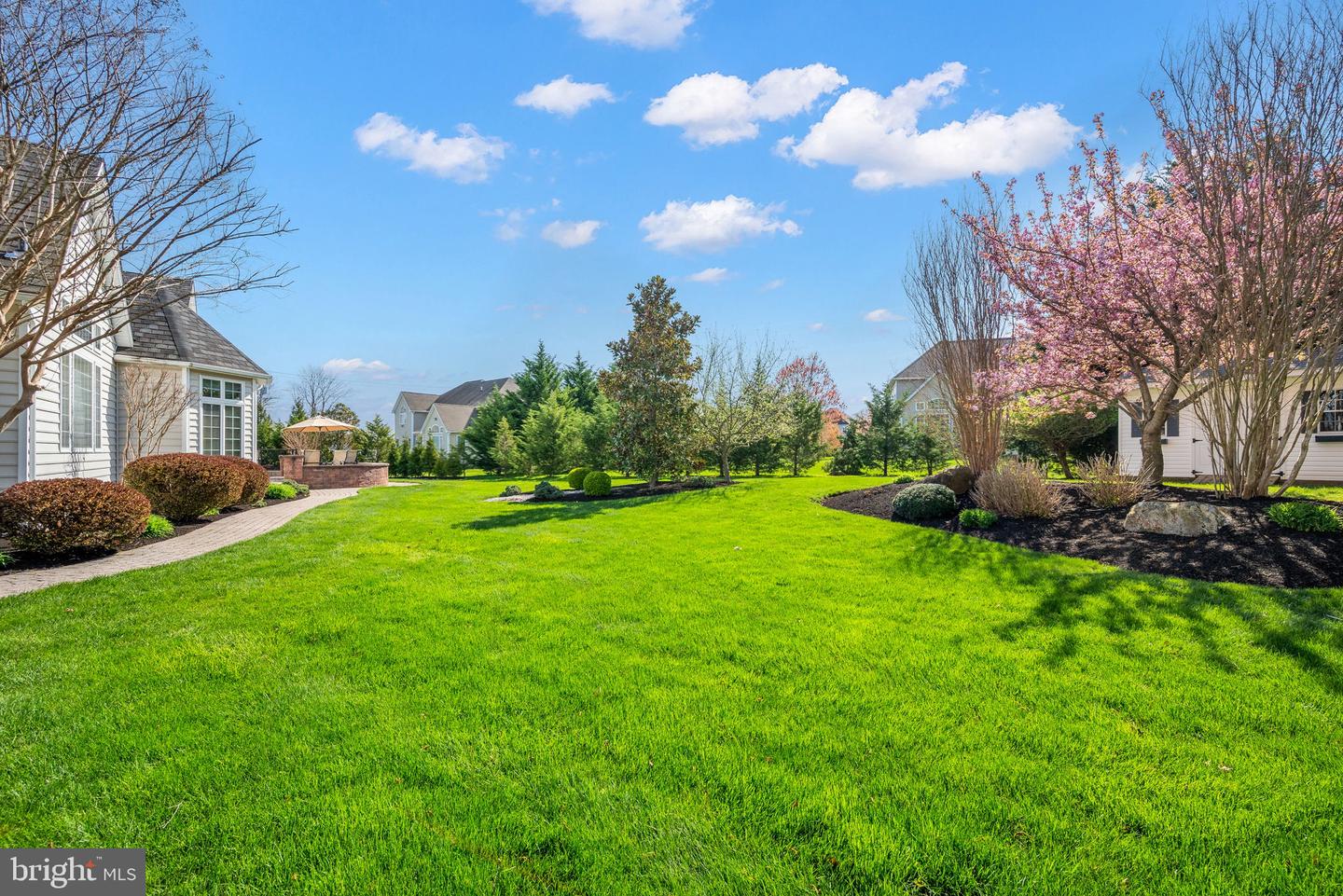 3214 Logan Ln