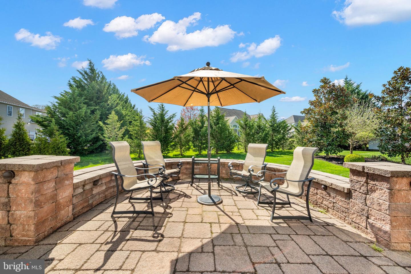 3214 Logan Ln