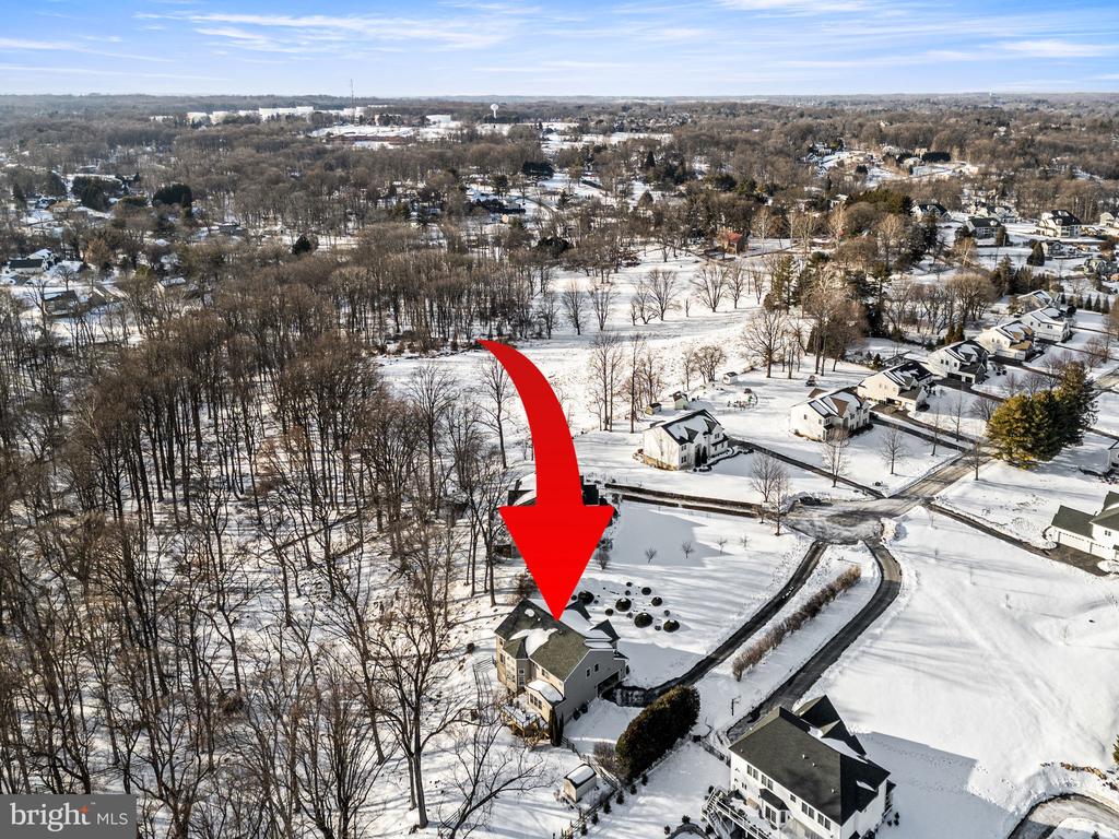 3245 SARUM LANE