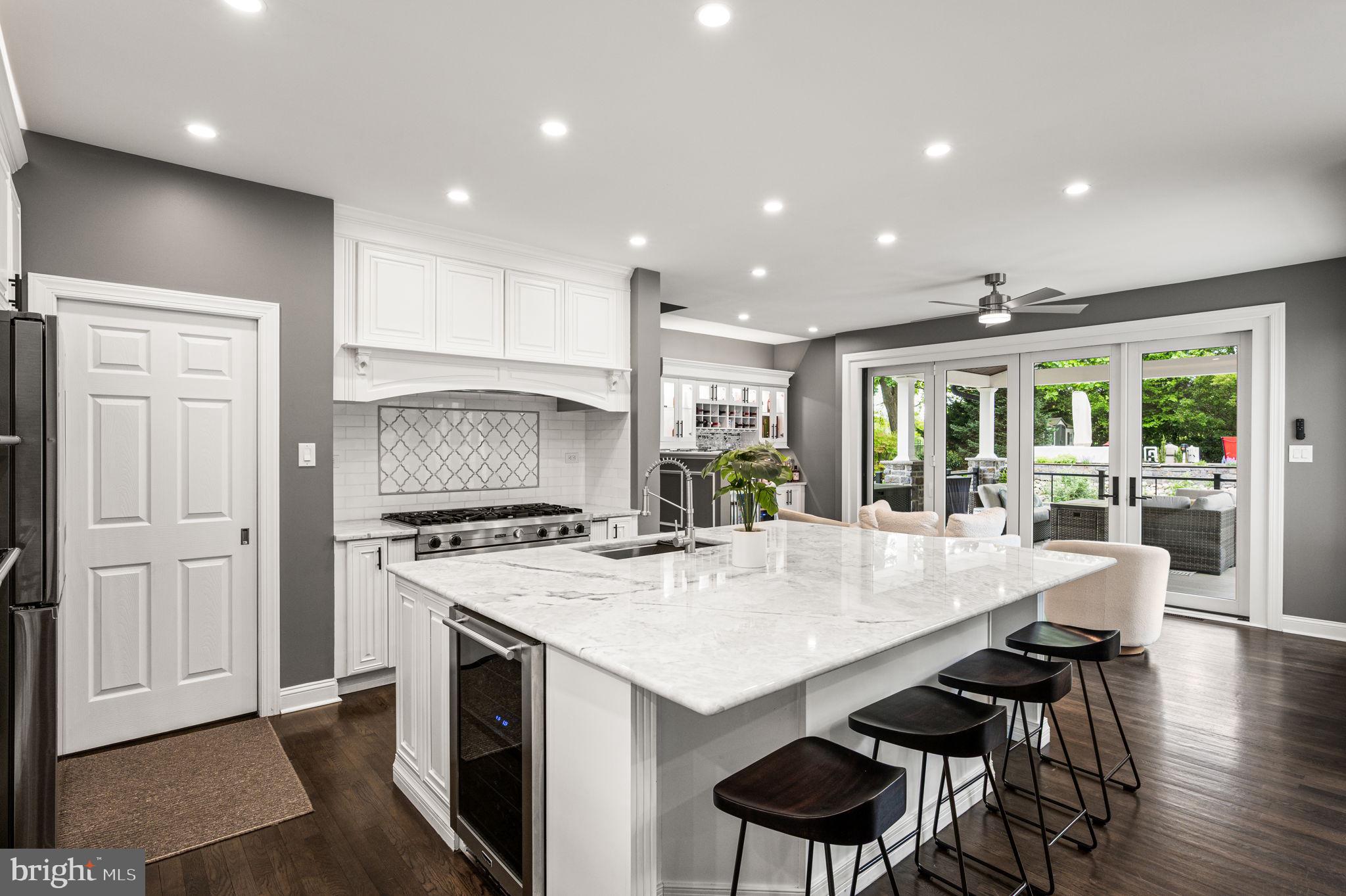 3219 SARUM FARM LANE