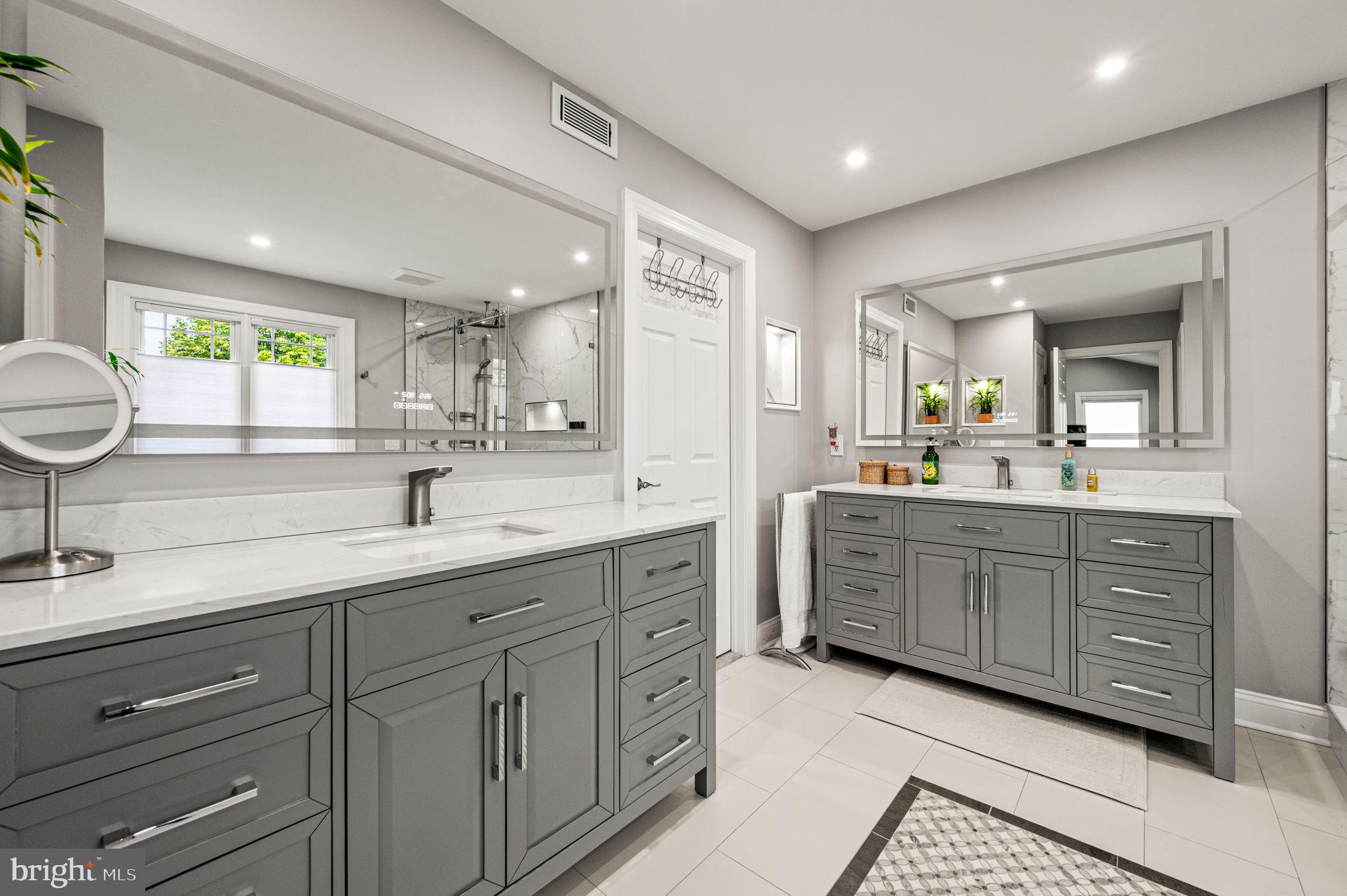 3219 SARUM FARM LANE