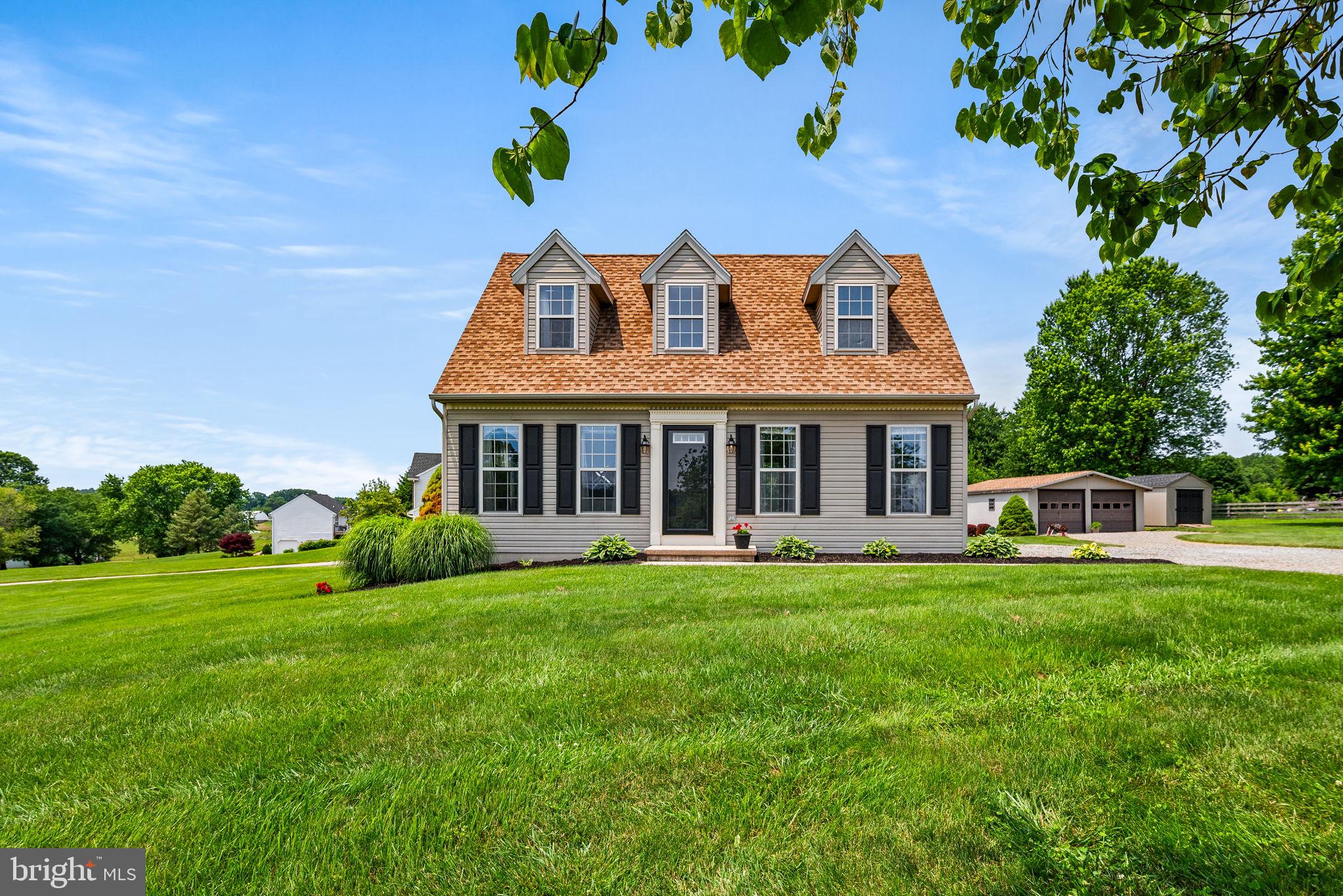 352 Fox Hunt Dr