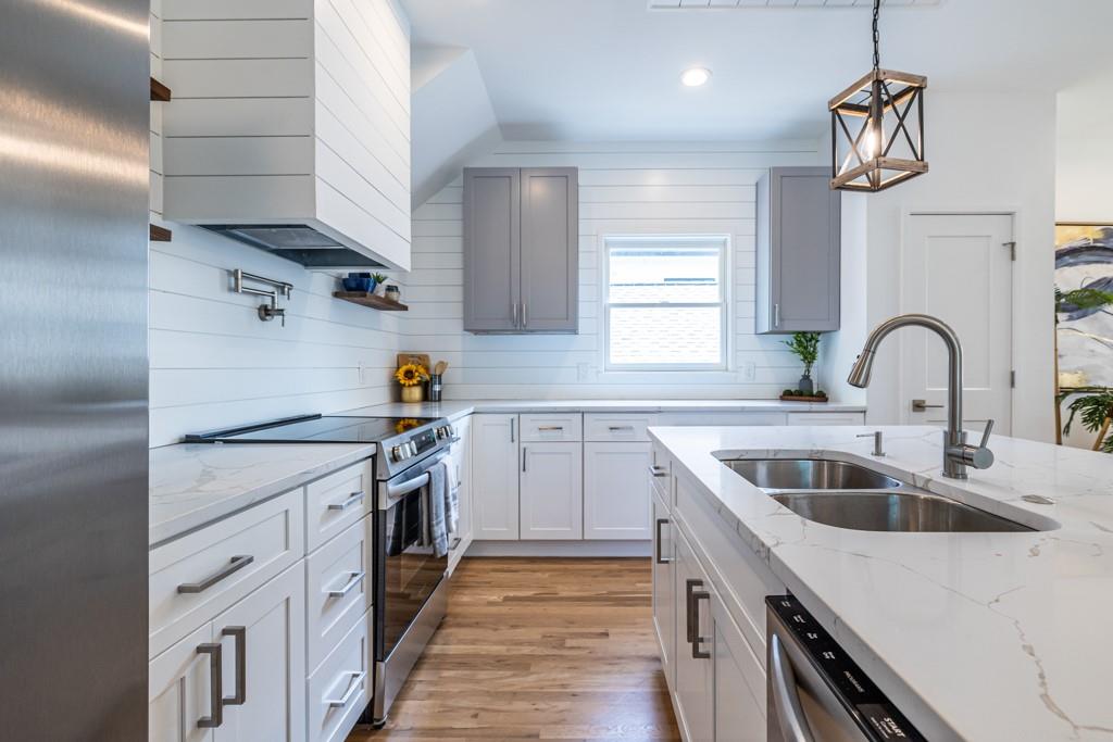 1452 Hardee Street NE