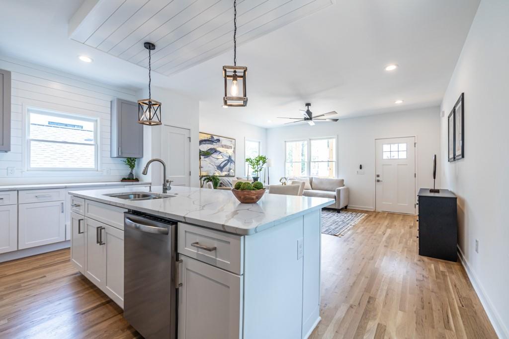 1452 Hardee Street NE