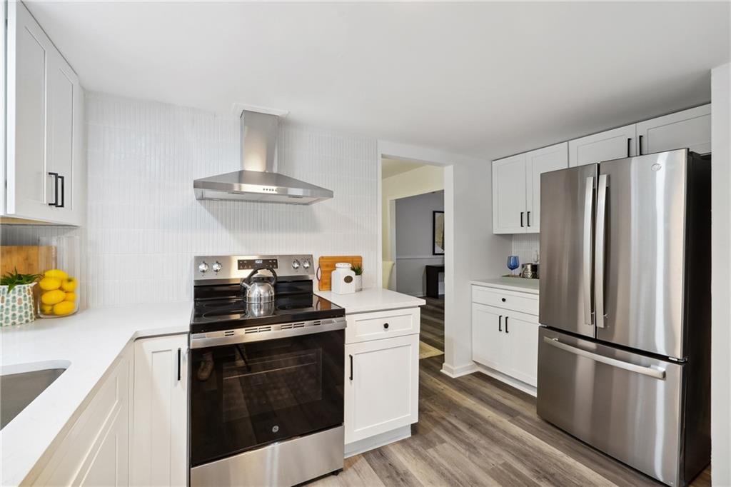 1610 Whisperwood Trail