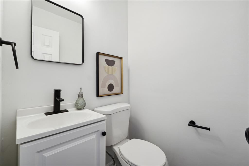 1610 Whisperwood Trail