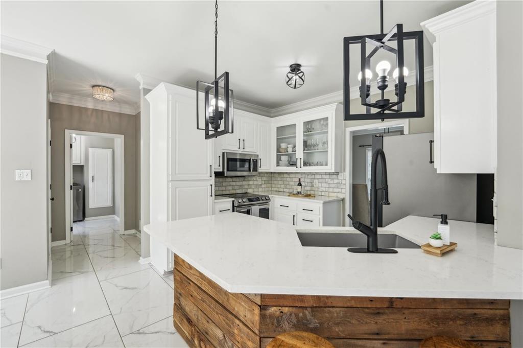 1961 Flowering Drive