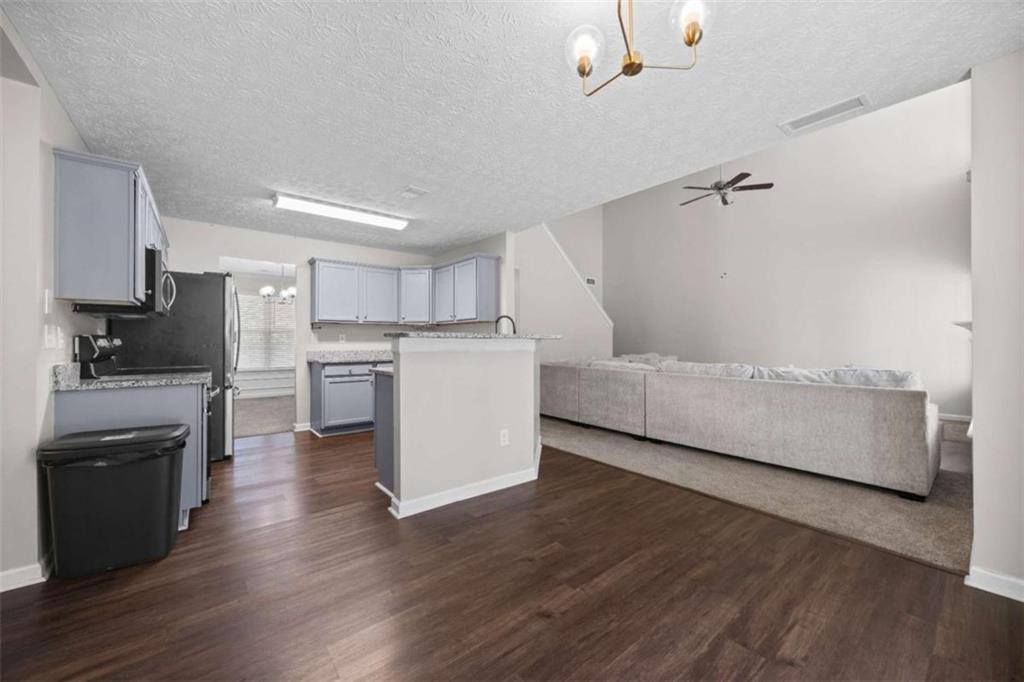 2206 Gleaton Trace Way