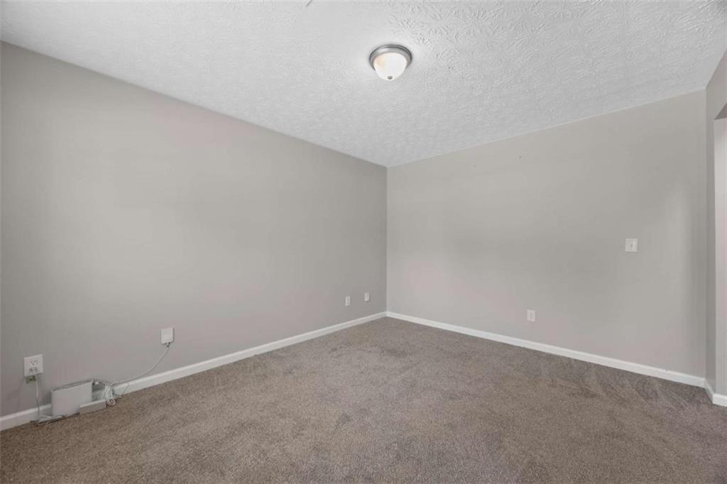 2206 Gleaton Trace Way