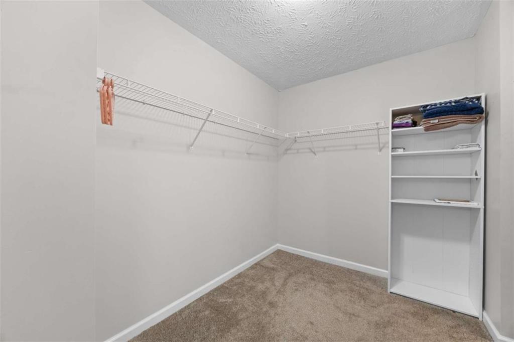 2206 Gleaton Trace Way