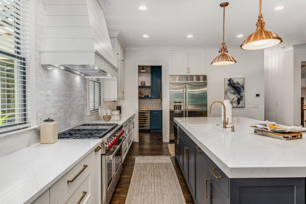 1461 Bubbling Creek Road NE