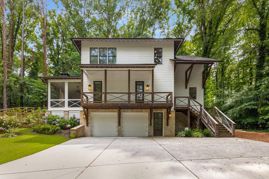 1461 Bubbling Creek Road NE