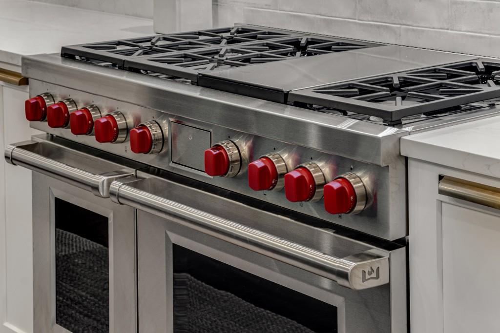 1461 Bubbling Creek Road NE