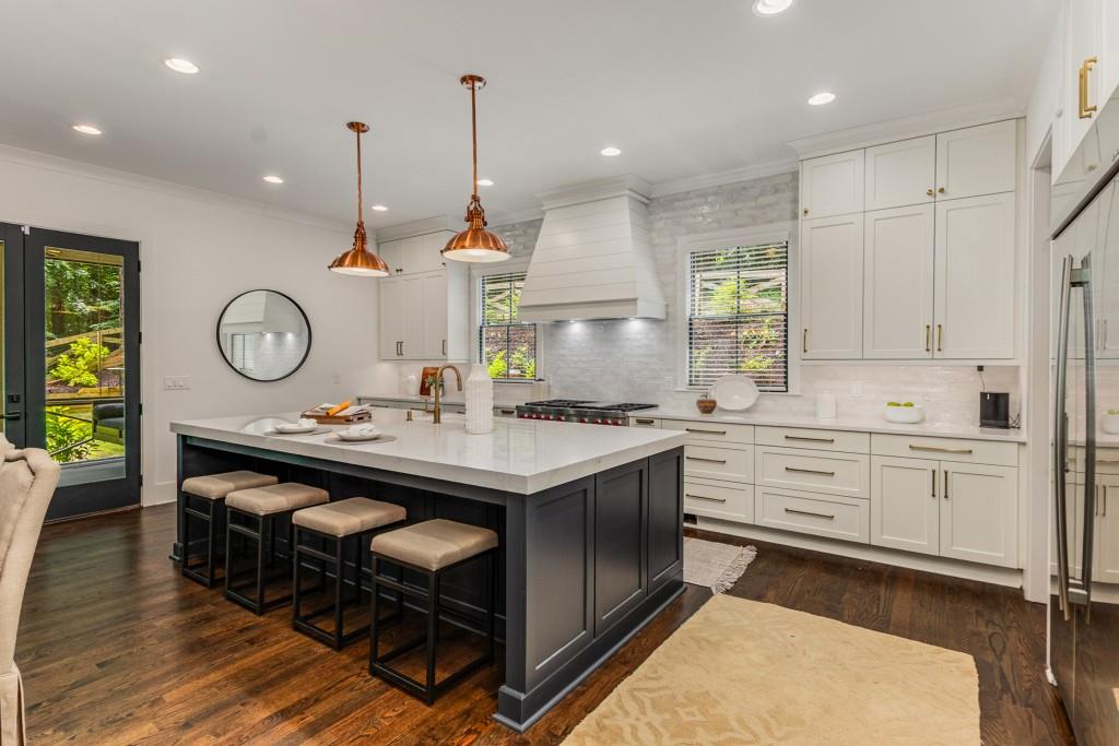 1461 Bubbling Creek Road NE