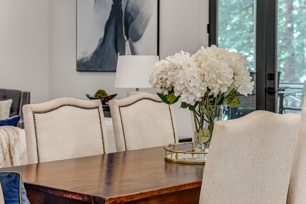 1461 Bubbling Creek Road NE