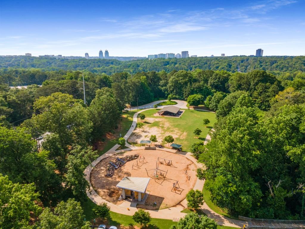 1461 Bubbling Creek Road NE