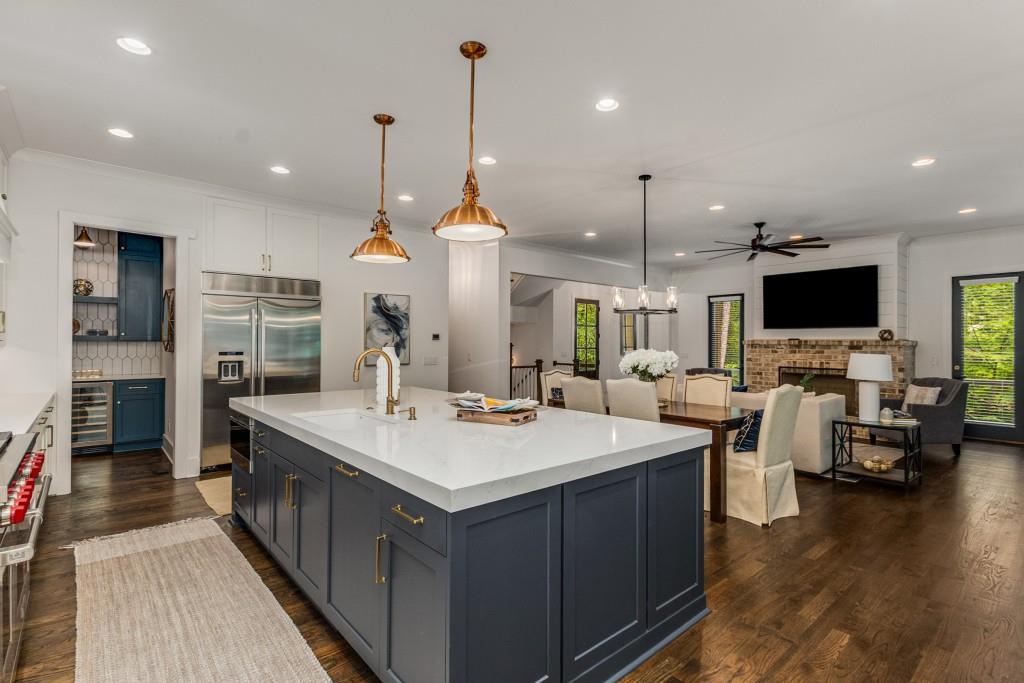 1461 Bubbling Creek Road NE