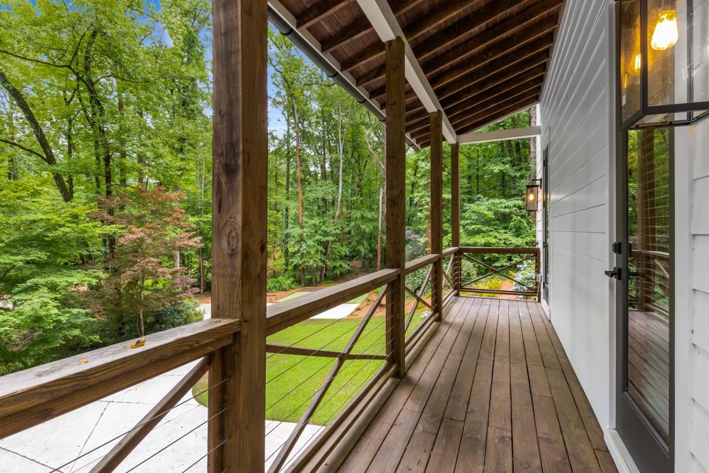 1461 Bubbling Creek Road NE