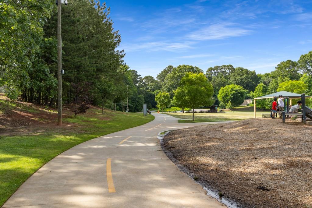 1461 Bubbling Creek Road NE