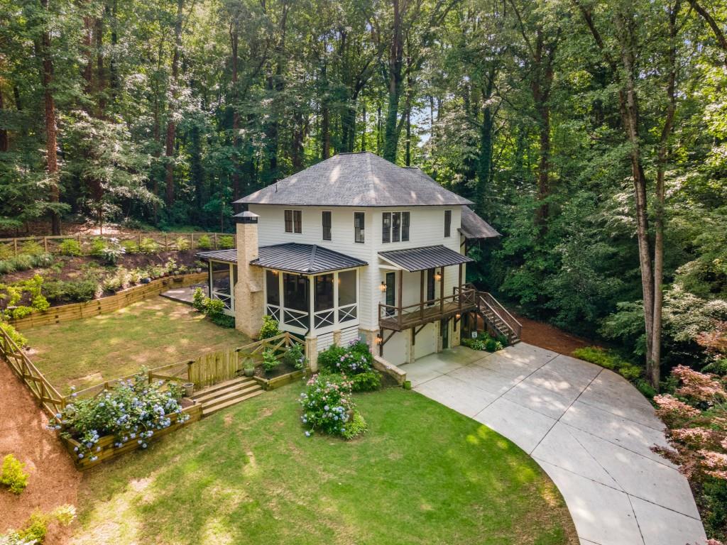 1461 Bubbling Creek Road NE